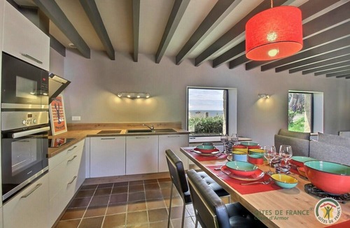 Trevou-Treguignec House | Ar Men - Trevou Treguignec