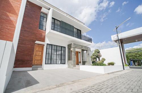 Sleman House | Ar Rizq House