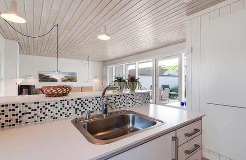 Rødhus House | "Ara" - 700m from the sea by Interhome