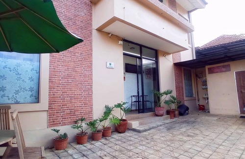 Oro Oro Ombo Hotel | Ara Guest House Batu nPenginapan nyaman dekat tempat wisata di Kota Batu