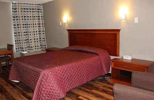 Albany Hotel | Araamada Inn