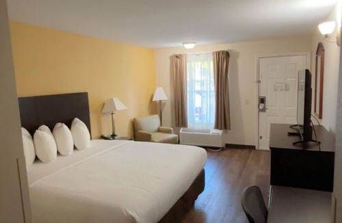Arab Hotel | Arab Knights Inn