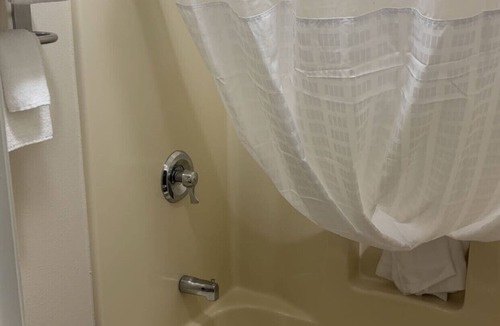 Arab Hotel | Arab Knights Inn