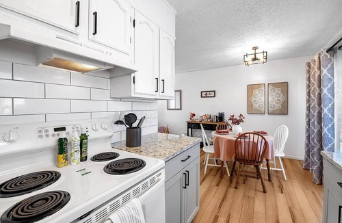 Wichita Apartment | Arabian Nights - 2 bedroom apartment near airport - cute and cozy