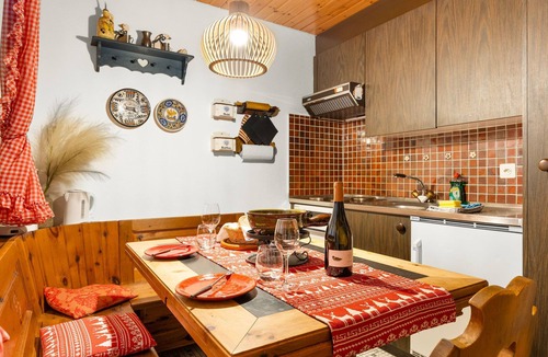 Ernen Apartment | Aragon B48 by Interhome