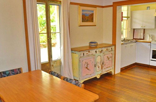 Arakoon Apartment | Arakoon House 2 - walk to the beach