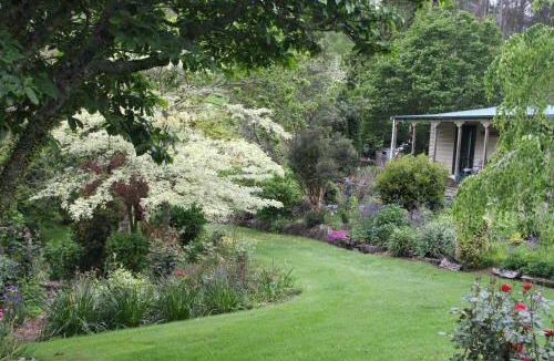 Aria Bed & Breakfast | Aramatai Gardens