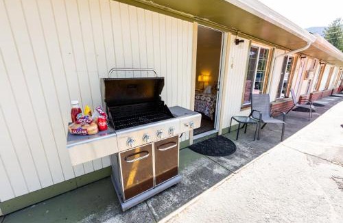 Oakridge Hotel | Arbor Inn Motel Oakridge