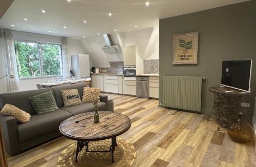 Treauray House | Arbor & Sens