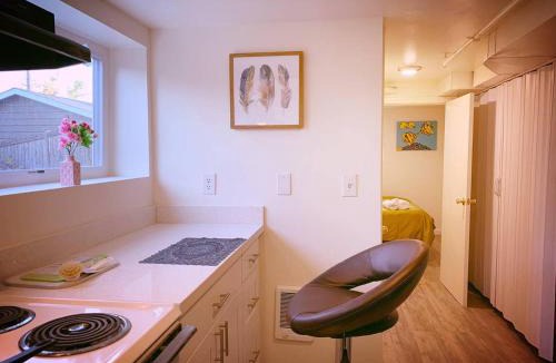 Stevens House | Arboretum Escape