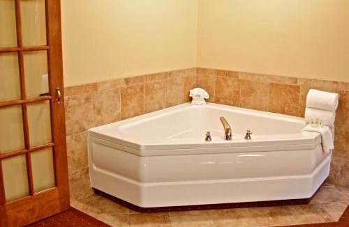 Gillette Cabin | Arbuckle Lodge Gillette