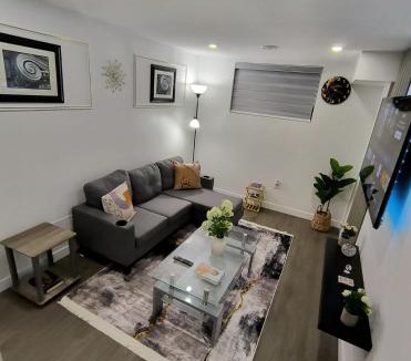 London Apartment | ArbyManie's Place Newly Built Basement Apartment