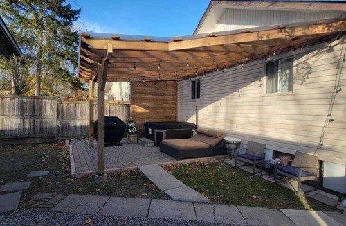 Innisfil Cottage | ARCA Cozy Cabin-Innisfil Beach