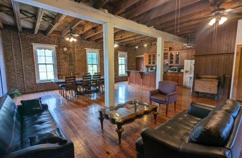 Arcadia Bed & Breakfast | Arcadia Academy