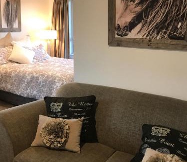 Longlands Bed & Breakfast | Arcadia