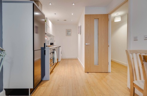 Theatreland Birmingham Apartment | Arcadian Apartment with Balcony