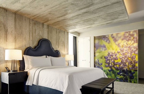 North Burnet Hotel | Archer Hotel Austin at the Domain