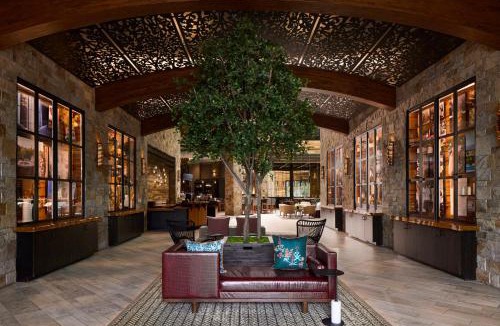 Downtown Napa Hotel | Archer Hotel Napa