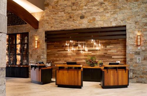 Downtown Napa Hotel | Archer Hotel Napa