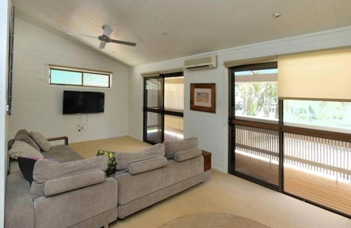 Bargara House | Archies Beach Abode