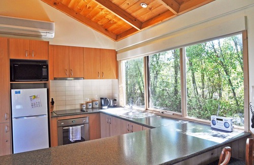 Inverloch House | Archies Beachside Abode