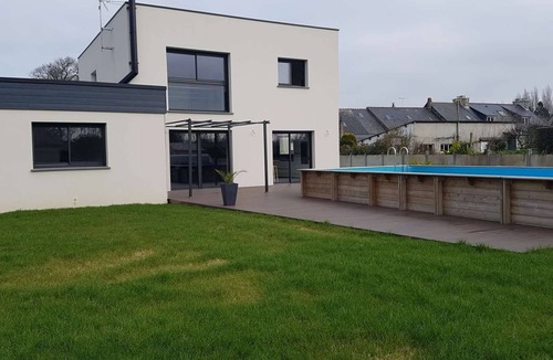 Saint-Denoual House | Architect-designed house with swimming pool
