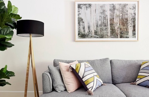 Abbotsford Villa | Architect designed 3 bedrm, 2 bathrm, BBQ & garden