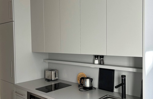 Quartier de la Porte-Saint-Denis Apartment | Architect-designed central apartment