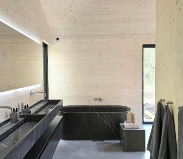 Ramlose House | Architect-Designed Japanese-Inspired Villa