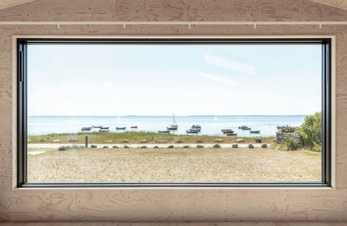 Jægerspris House | Architect-designed cedarwood house by Isefjord
