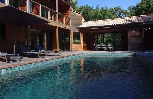 Biscarrosse House | Architect-designed villa with swimming pool on the Golf de Biscarrosse
