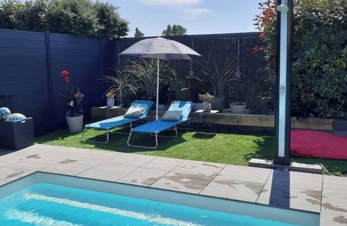 Pleurtuit House | Architect-designed house with heated pool, sleeps 8