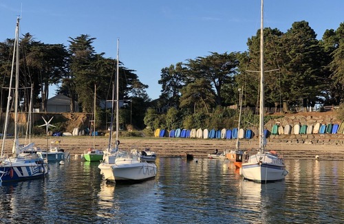 Quimiac House | Architect-designed house 50m from the beach