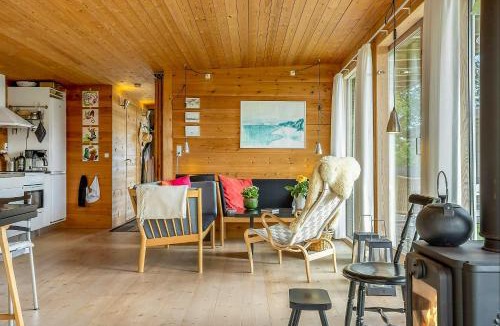 Lihme House | Architect-Designed House Near Gyldendal Harbour
