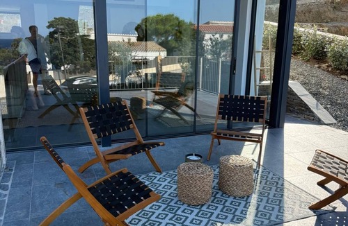 Portlligat Villa | Architect-designed villa - 4 waterfront suites with private pool