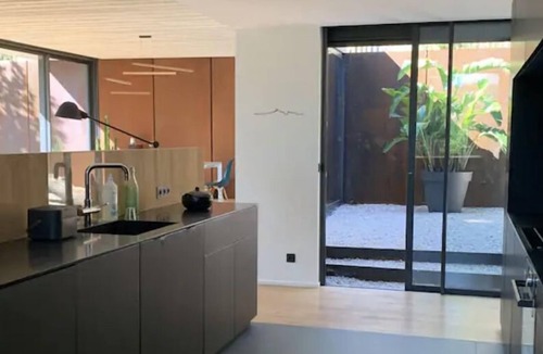 Cabries House | Architect-designed villa in the heart of nature between Aix-en-Provence and Marseille