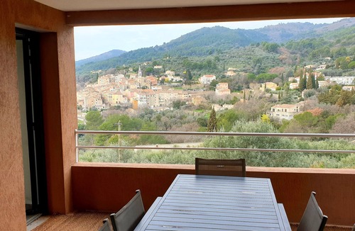 Callas Villa | Architect-designed villa, dominant view