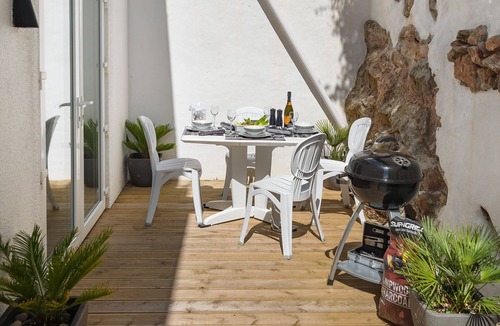 Torquay City Centre Apartment | Architect Designedn FIVE STAR SUITEnTWO BEDROOMS nAmazing SEAVIEWSnnnnnnnnn