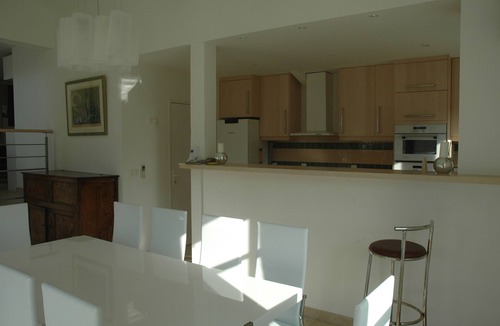 Ascain House | Architect house built in 2011 mountain view