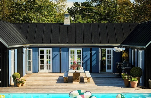 Holloselund House | Architect house with pool near Tisvilde