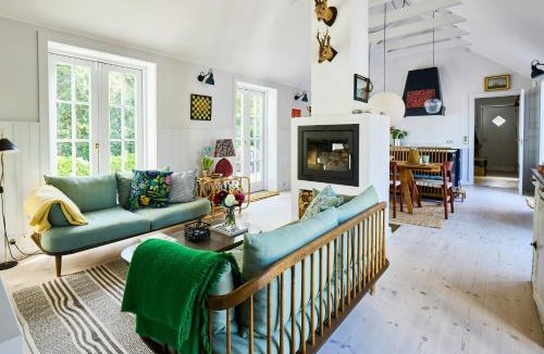 Holloselund House | Architect House With Pool Near Tisvilde