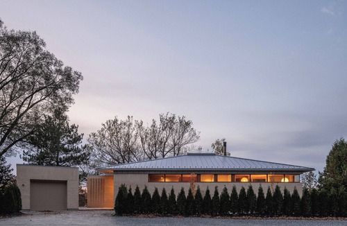 Austin House | ARCHITECT LAKE HOUSE - EASTERN TOWNSHIPS QUEBEC