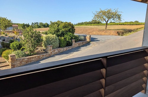 Monnieres House | Architect loft with private Jacuzzi - Home cinema - large hammock