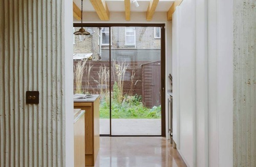 Markhouse House | Architect's Haven - 2 bed