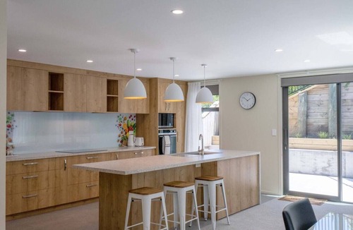 Whanganui House | Architectural Retreat in Prestigious Whanganui