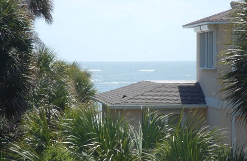 Saint Helena Island House | Architecturally Acclaimed 5bdr, 5 1/2 bath W/Fabulous Pool & Partial Oceanview