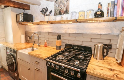 Crich Cottage | Archway Cottage