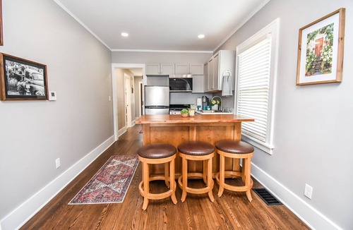 Peoria Heights House | Archway In The Heights- Just Steps Away From It All
