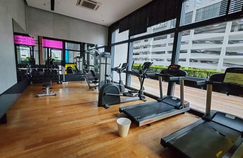 Mont Kiara Apartment | Arcoris Kiara 163 mall