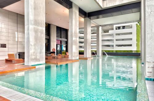 Mont Kiara Apartment | Arcoris Mont Kiara